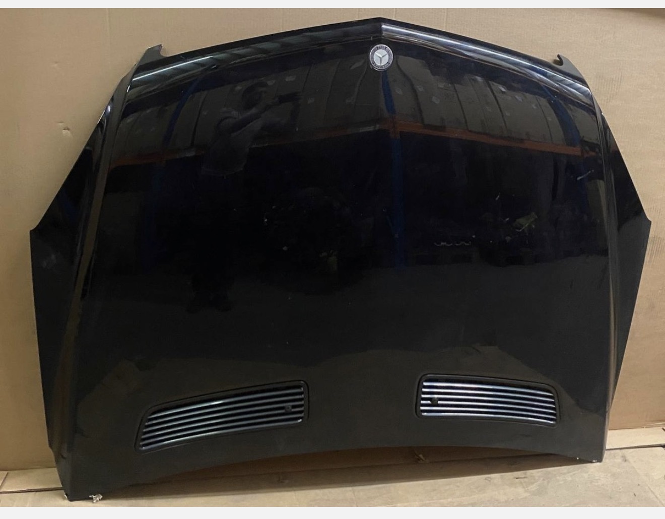 Screenshot Mercedes R-Klasse Motorhaube Frontklappe Haube 197 A2518800257 – Bild 1
